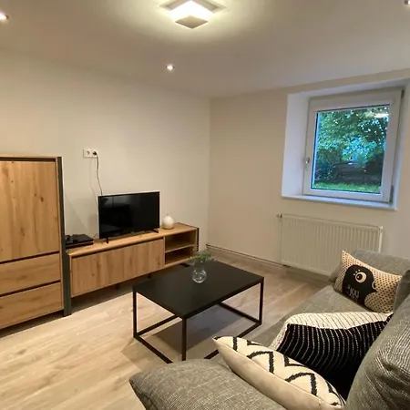 Sonnenlay Lounge Und Balkon Garten E-ladestation בראונברג