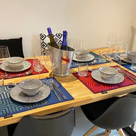 Sonnenlay Lounge - & *