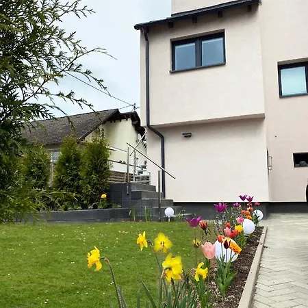 아파트 Sonnenlay Lounge Ferienhaus Und Studio Balkon Garten E-Ladestation