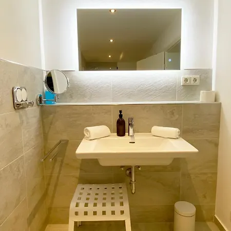 아파트 Sonnenlay Lounge Ferienhaus Und Studio Balkon Garten E-Ladestation 브라운버그