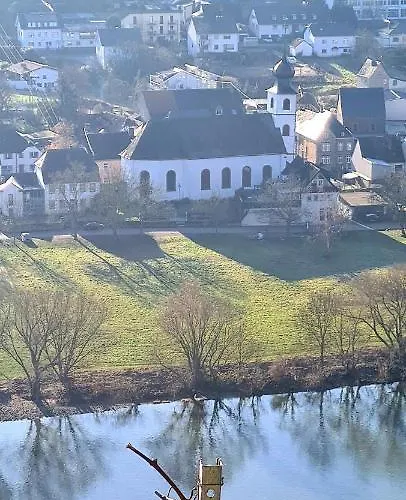 Sonnenlay Lounge - & Brauneberg